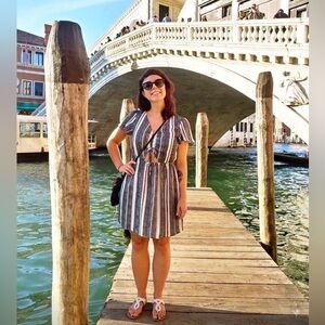 Francesca’s Striped Cutout Mini Dress Size medium